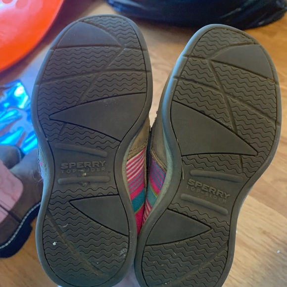Sperrys - Picture 2 of 3